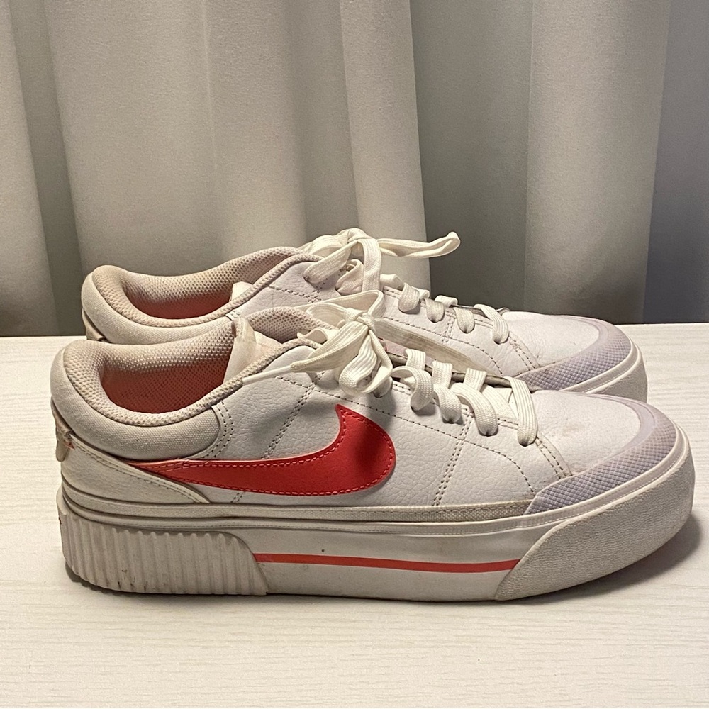 Nike Court Legacy Lift Platform Shoes Sneakers Women’s Size 8, White DZ5203-100